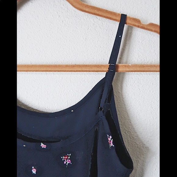 CABi navy blue floral tank adjustable straps - Picture 4 of 7